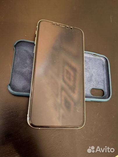 iPhone Xs, 64 ГБ