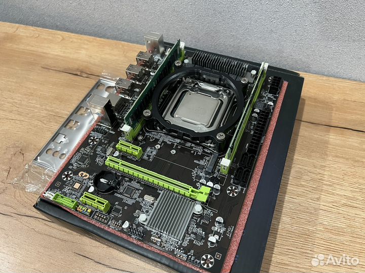 Комплект xeon e5 2689 + 16Gb