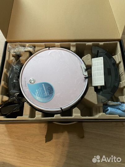 Робот пылесос polaris