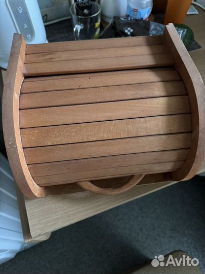 Хлебница деревянная