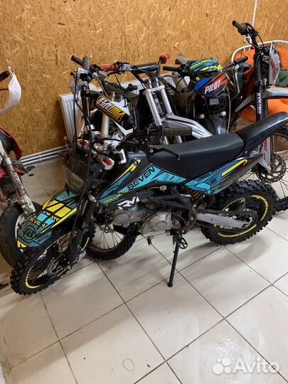 Питбайки и мотоцикл