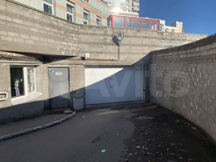 Машиноместо