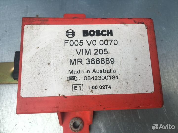 Блок иммобилайзера Митсубиси Каризма