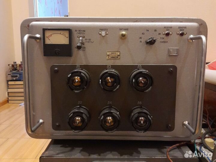 Широкополосный антенный усилитель