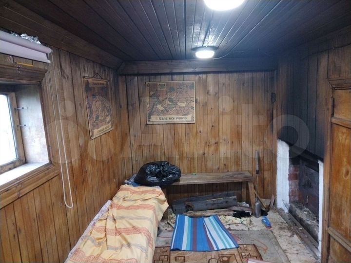 Дом 30 м² на участке 6 сот.