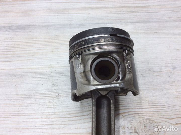 Поршень с шатуном Nissan X-Trail T31 2007