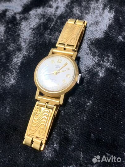 Часы женские заря СССР