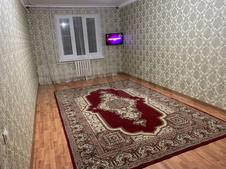 2-к. квартира, 65 м², 4/6 эт.