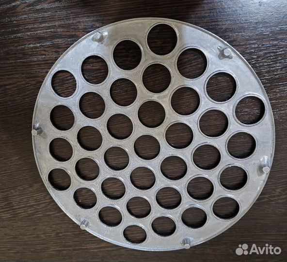 Пельменница новая очень удобно