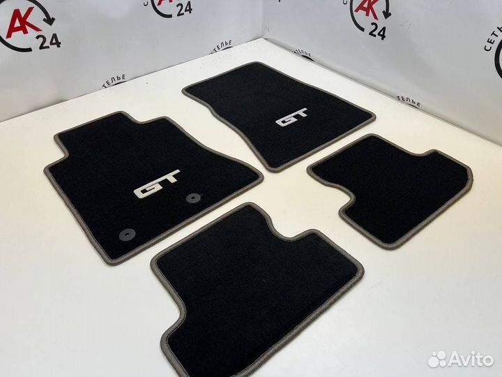 Коврики Ford Mustang ворсовые