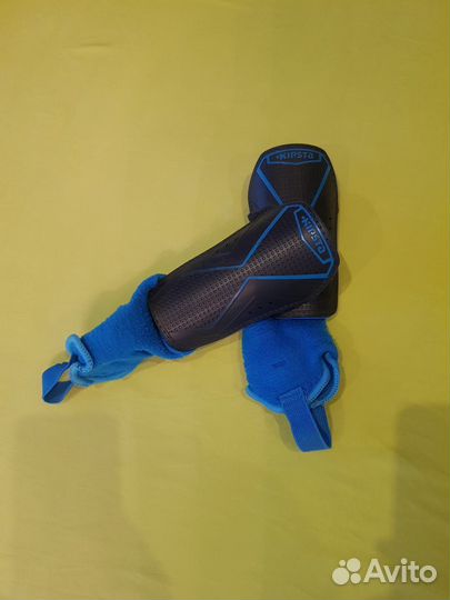 Наколенники Kipsta на 5-7 лет