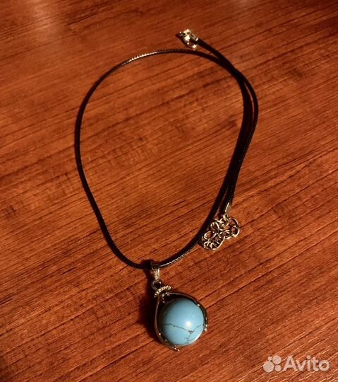 Подвеска со шнурком