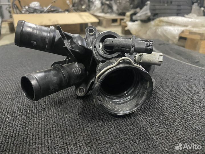 Термостат Mercedes Benz M271 A2712000315 оригинал