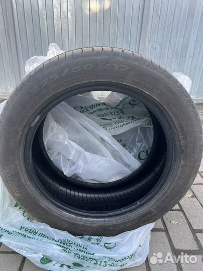 Pirelli Powergy 2.25/50 R17 98Y