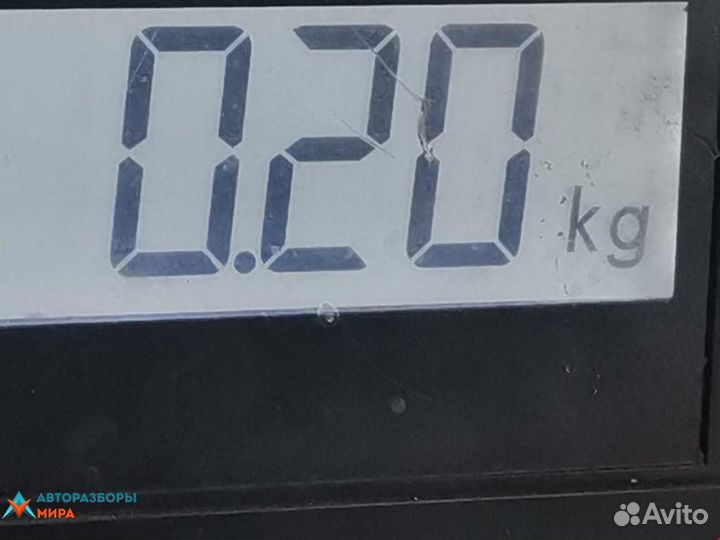 Датчик уровня топлива Volkswagen Phaeton 2008