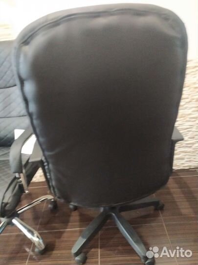 Компьютерное кресло, большое, удобное