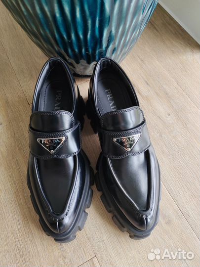 Лоферы Prada Monolith оригинал