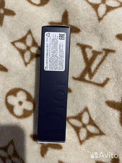 Тональный крем dior 0N