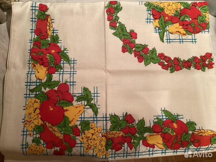 Скатерть льняная с салфетками. Новый набор