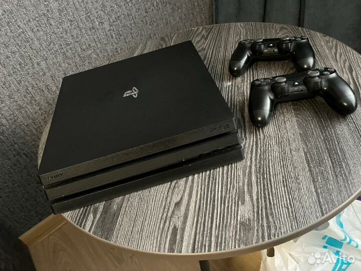Sony PS4 pro 1tb