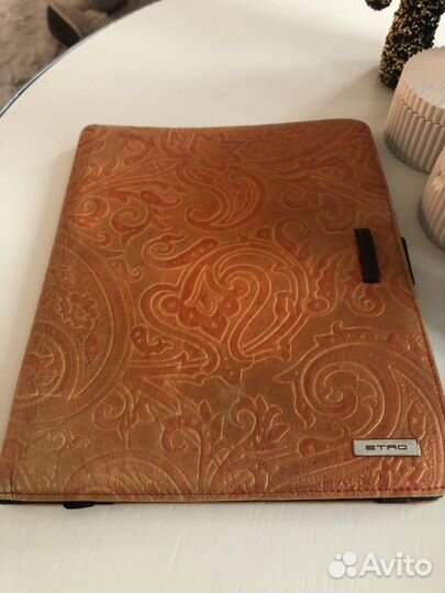 Чехол для iPad от Etro