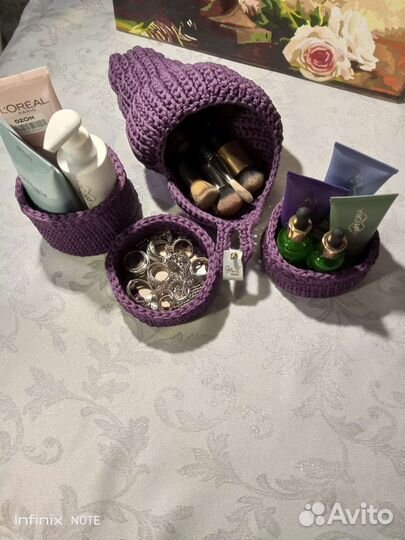 Вязанные интерьерные корзины