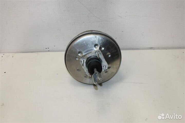 Усилитель тормозов вакуумный Land Rover range R