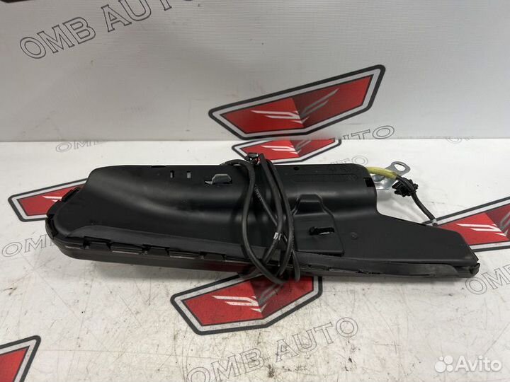 Подушка безопасности в сиденье правая Октавия А5