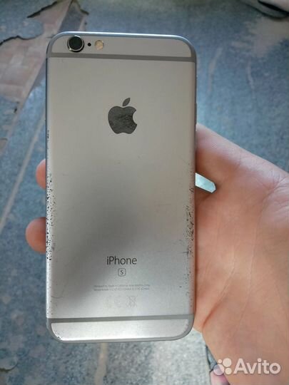 iPhone 6S, 32 ГБ