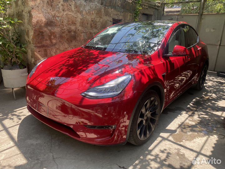 Tesla Model Y 514 л.с. AT, 2021, 17 000 км