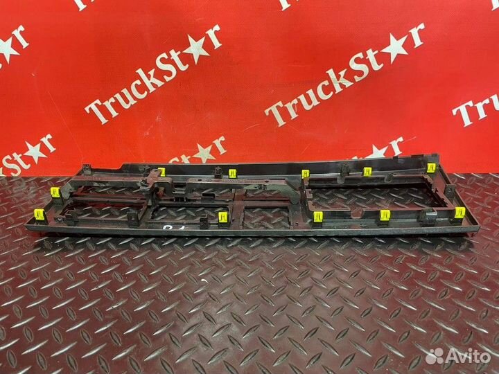 Рамка центральной консоли Renault T