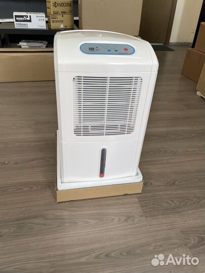 Осушитель воздуха на 53м2 DH-553C