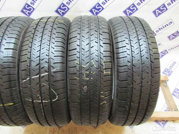 Michelin Agilis Plus 215/60 R17C 97P