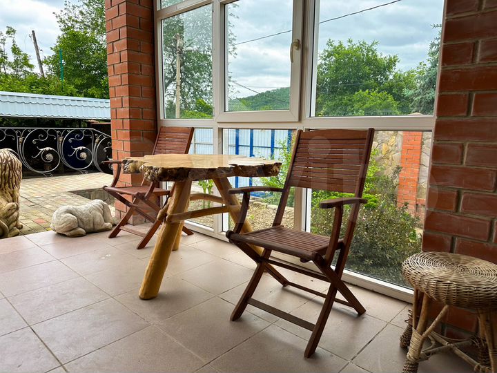 Дом 182,1 м² на участке 39 сот.