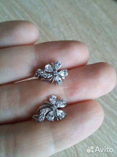 Серебряные серьги