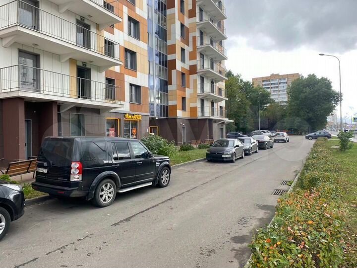 Торговая площадь, 55 м²