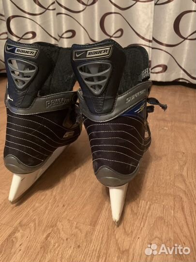 Хоккейные коньки bauer
