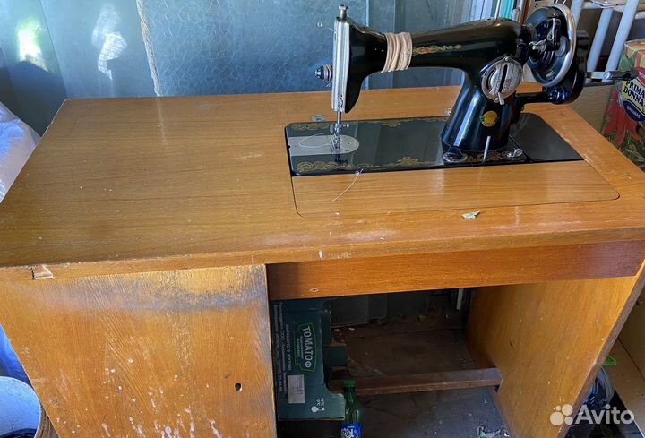 Швейная машина ножная пмз Калинина