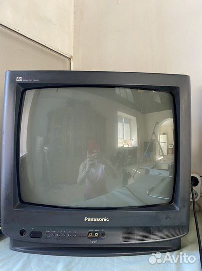 Телевизор panasonic