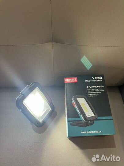 Профессиональный фонарь Sunrei V1500