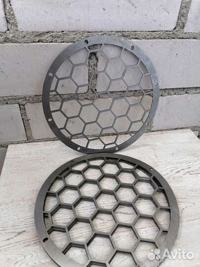 Грили на динамики(2+1 бесплатно )