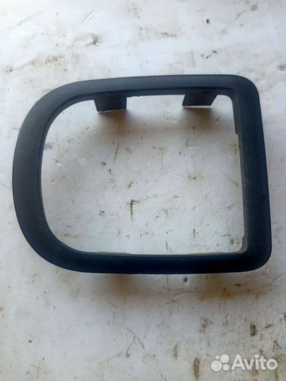 Рамка кулисы кпп Peugeot 307 3С