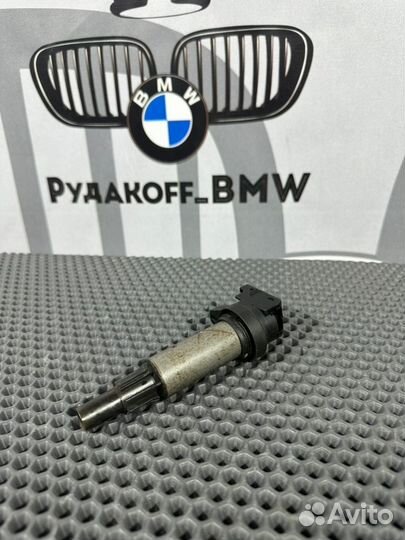 Катушка зажигания Bmw X5 E53 M54B30 2005
