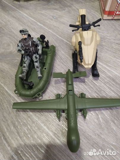 Детские игрушки