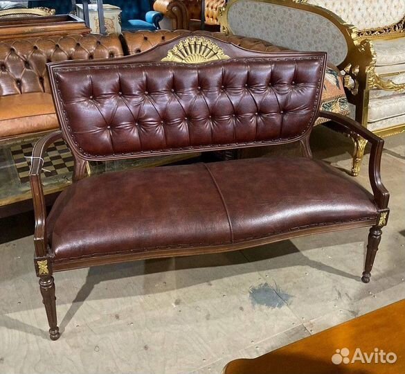 Антик. Винтаж. Диван/Софа в стиле Людовика XVI