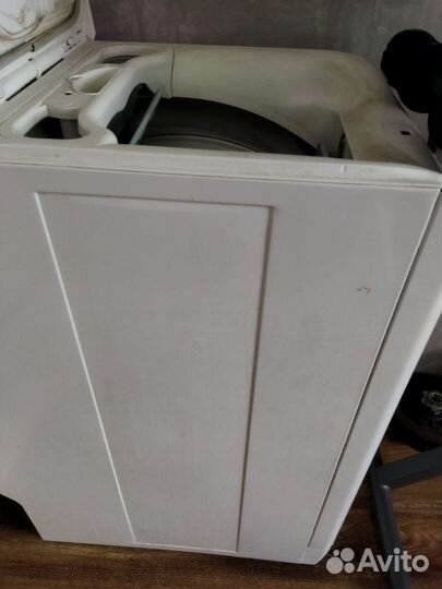 Машинка стиральная автомат на запчасти electrolux