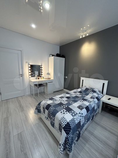 2-к. квартира, 60 м², 7/18 эт.