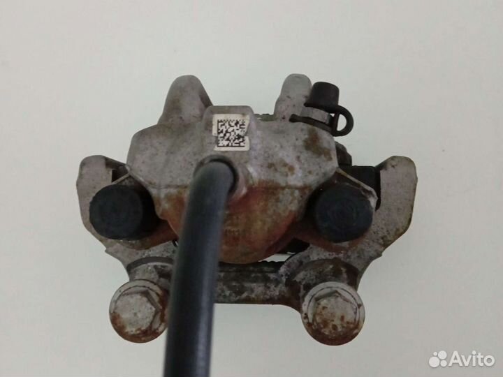 Суппорт тормозной 20/300 F32 F33 F36