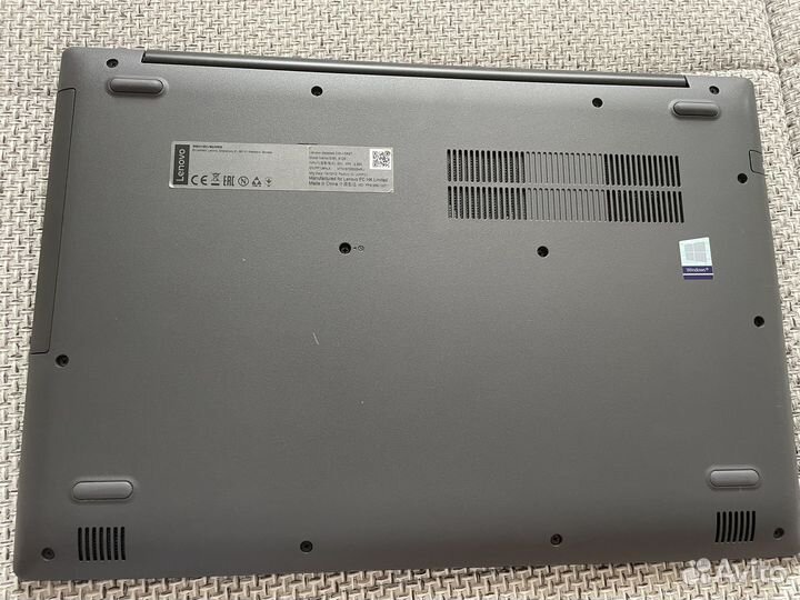 Lenovo ideapad 330-15ast