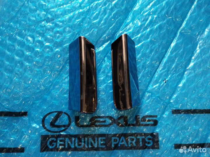 Молдинг решетки радиатора Rx 3 12-15 комплект Б/У